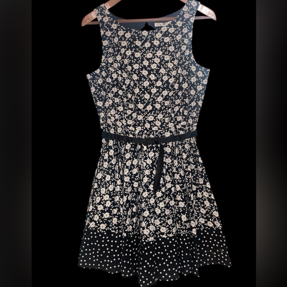 LC Lauren Conrad’s Garden Bloom dress size 10 NWT